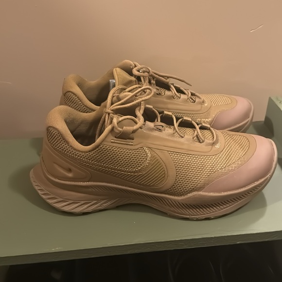 Nike SFS react - Picture 4 of 10
